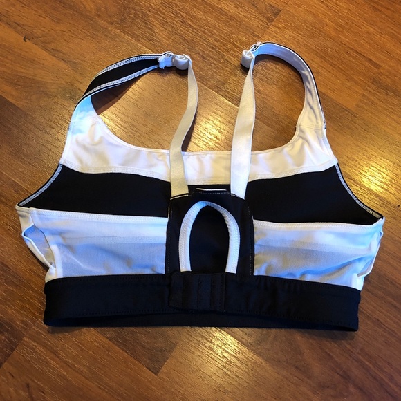 Fabletics Sports Bra. Size small. Great condition - Picture 10 of 10